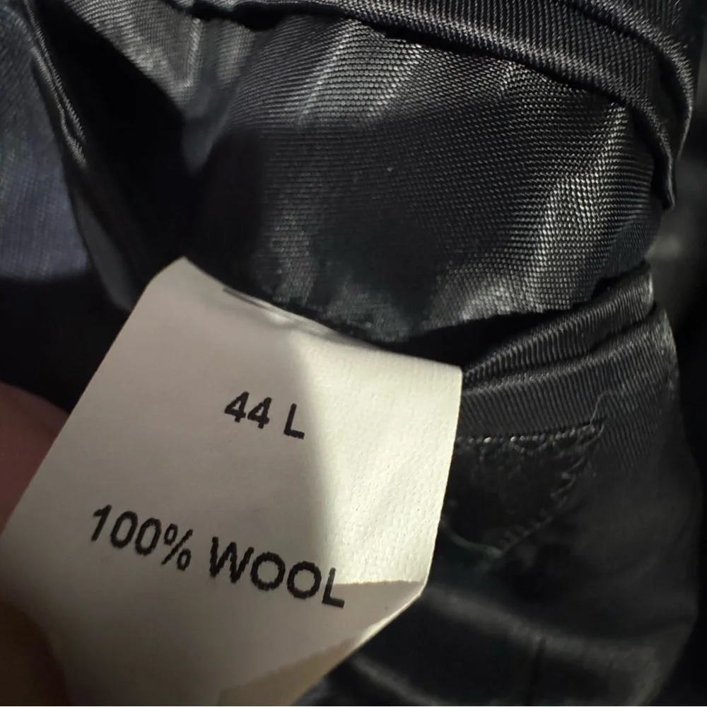 Jos. A. Bank 100% Wool Dark Navy Blue Suit 2 Button Blazer Size 44L Pants 39L